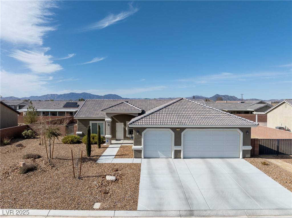 Pahrump, NV 89048,50 White Burch Lane