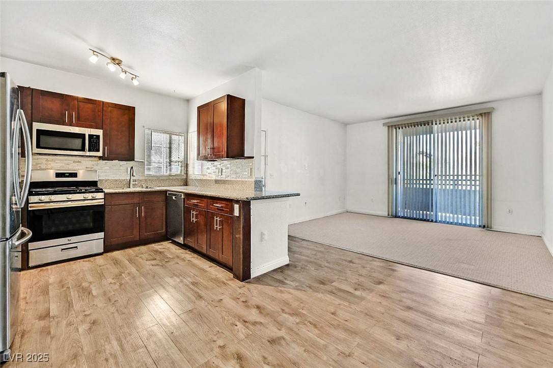 Las Vegas, NV 89128,1830 N Buffalo Drive #2106