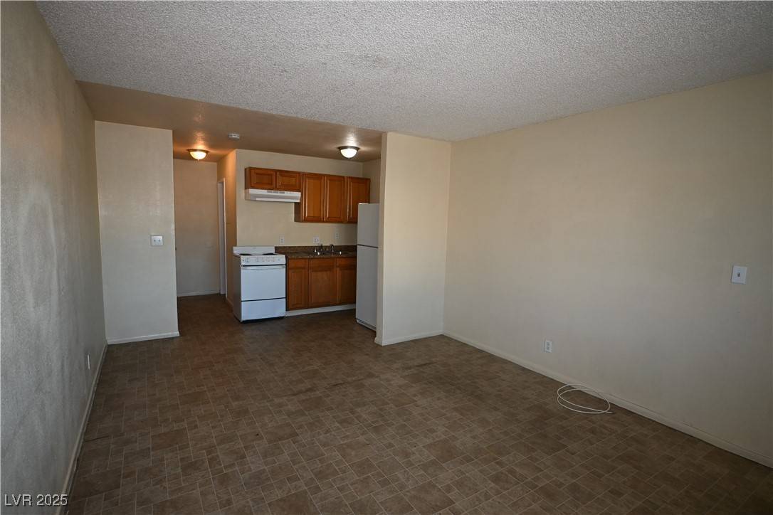 North Las Vegas, NV 89030,3021 E Carey Avenue #1