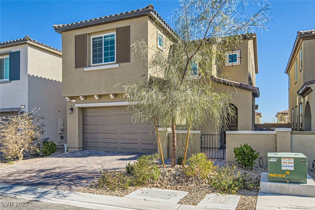Las Vegas, NV 89166,8922 Howell Street