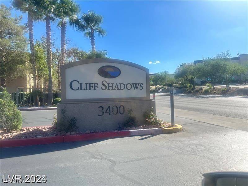 Las Vegas, NV 89129,3481 DESERT CLIFF Street #104