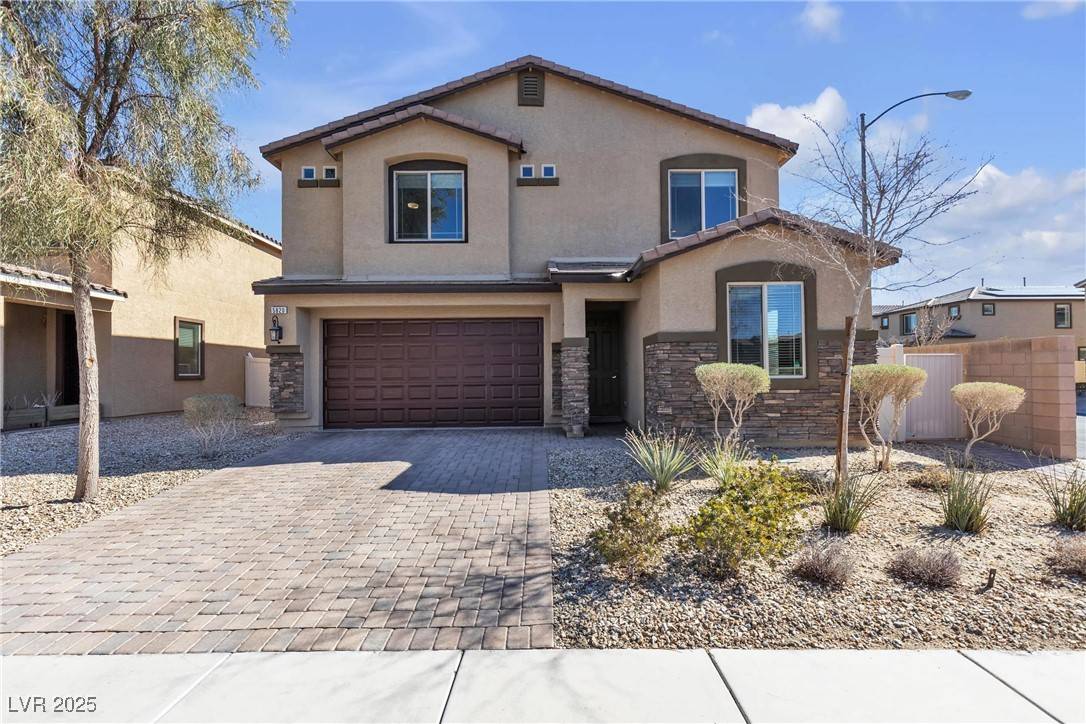 North Las Vegas, NV 89081,5820 Delaney Falls Street