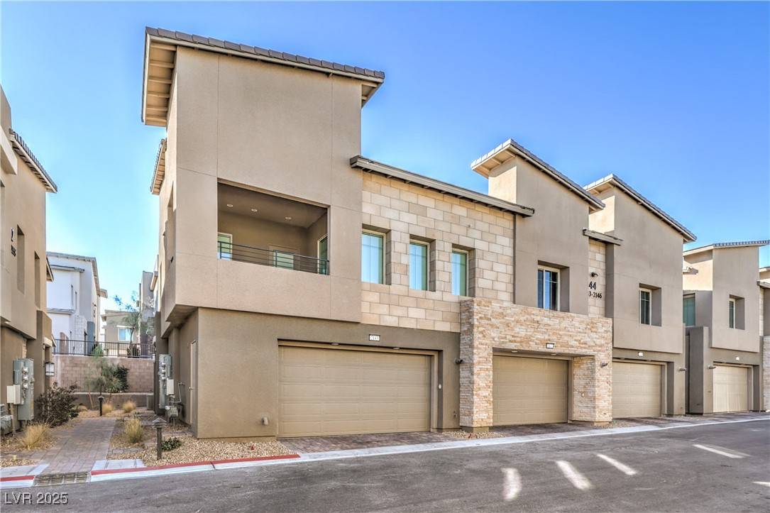 Las Vegas, NV 89138,600 N Carriage Hill Drive #1143