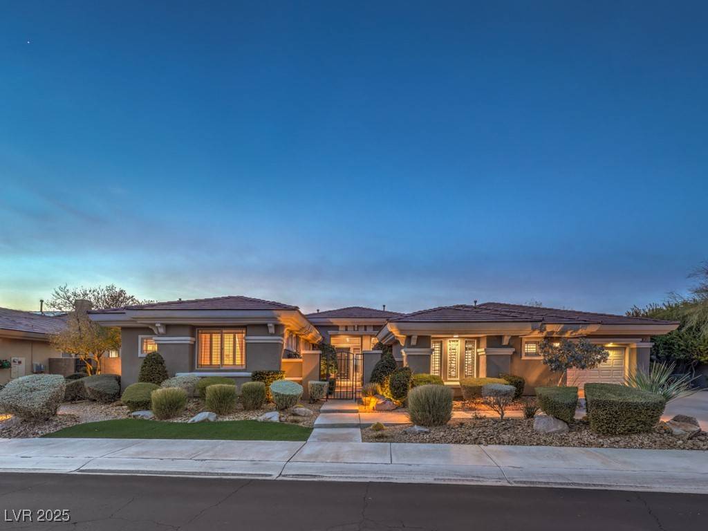 Henderson, NV 89052,30 Dry Brook Trail