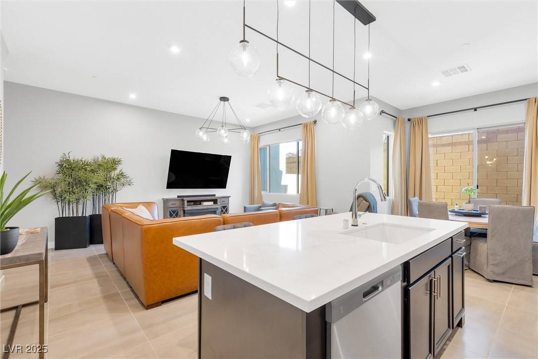 Henderson, NV 89044,2536 Catallo Street