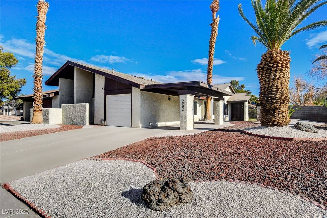 Las Vegas, NV 89147,3998 Foxgrove Drive