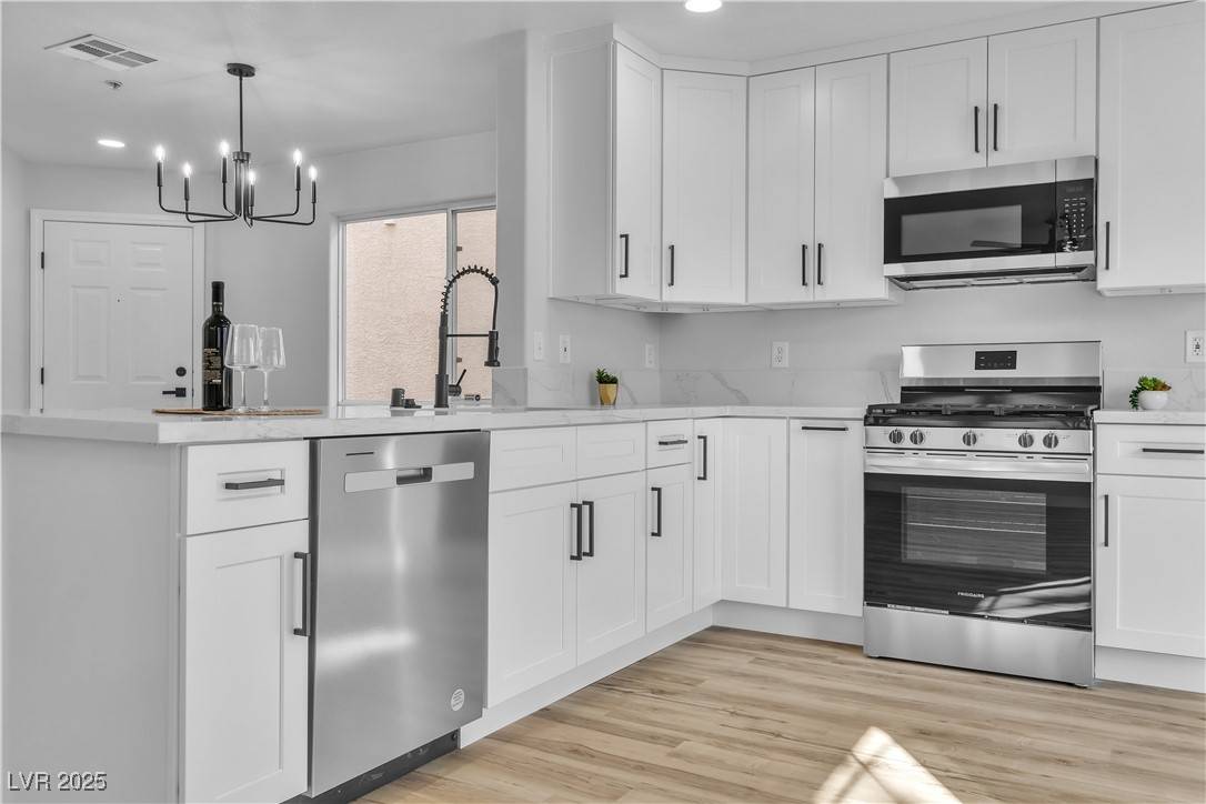 North Las Vegas, NV 89031,3137 Sunrise Cove Avenue