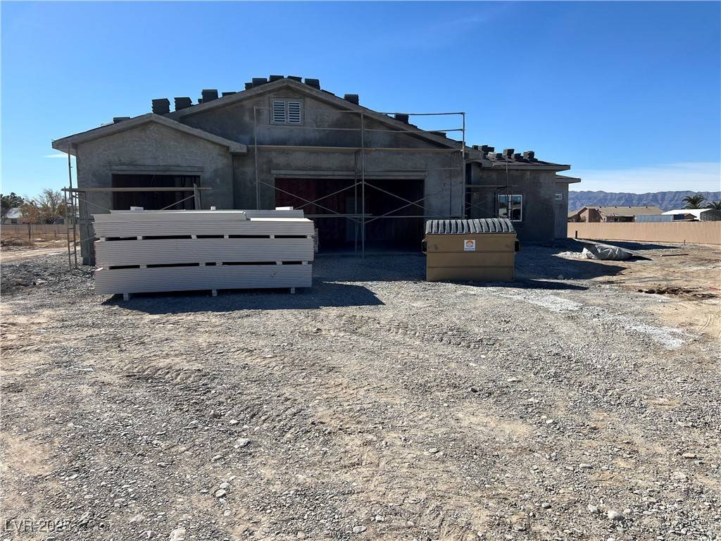 Pahrump, NV 89048,1831 E Deerskin Street