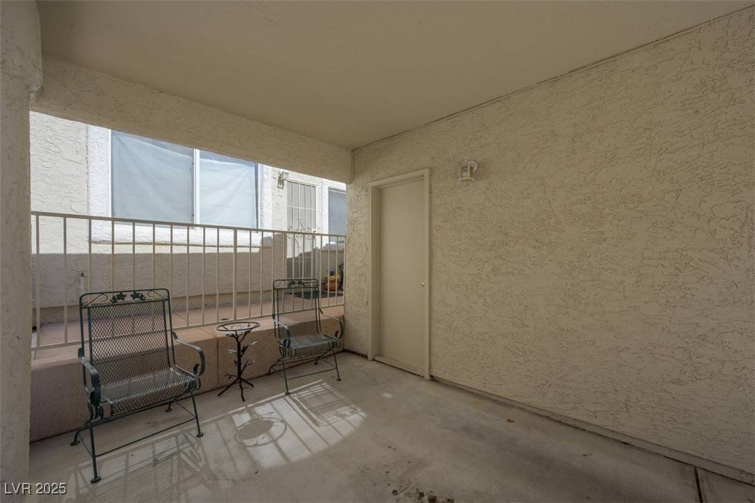 Laughlin, NV 89029,2194 Camel Mesa Drive