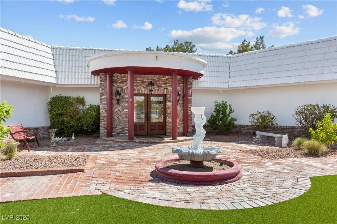 Las Vegas, NV 89120,3585 Tobias Lane