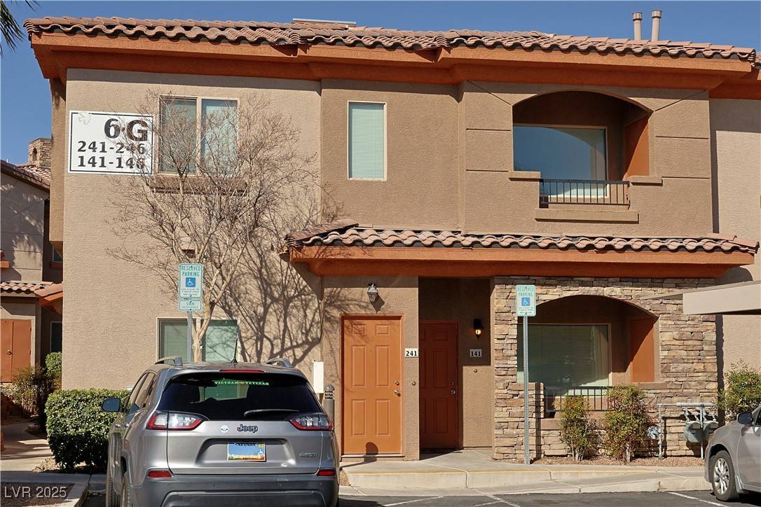 Las Vegas, NV 89113,7701 W Robindale Road #141