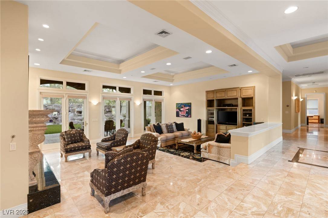 Las Vegas, NV 89102,1234 CAMPBELL Drive