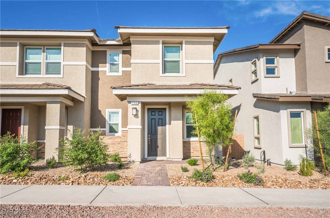 Henderson, NV 89011,766 LAST DANCE Place