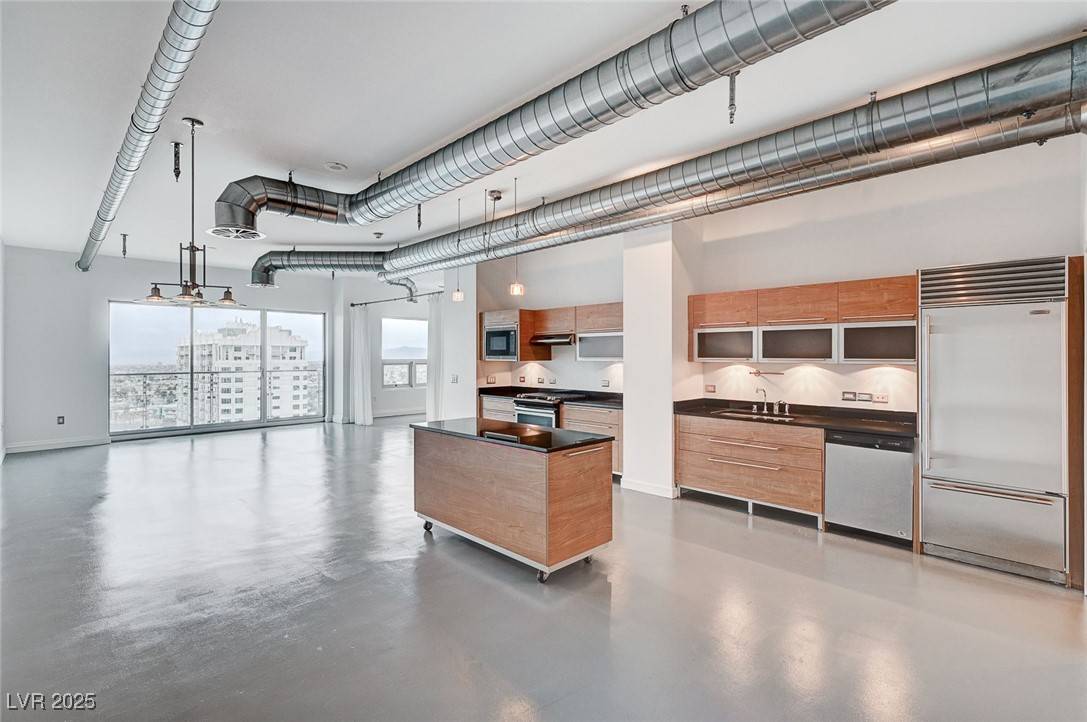 Las Vegas, NV 89101,200 Hoover Avenue #1507