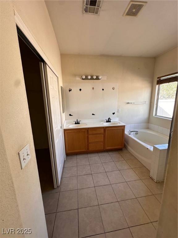 North Las Vegas, NV 89081,4824 Quartz Crest Street