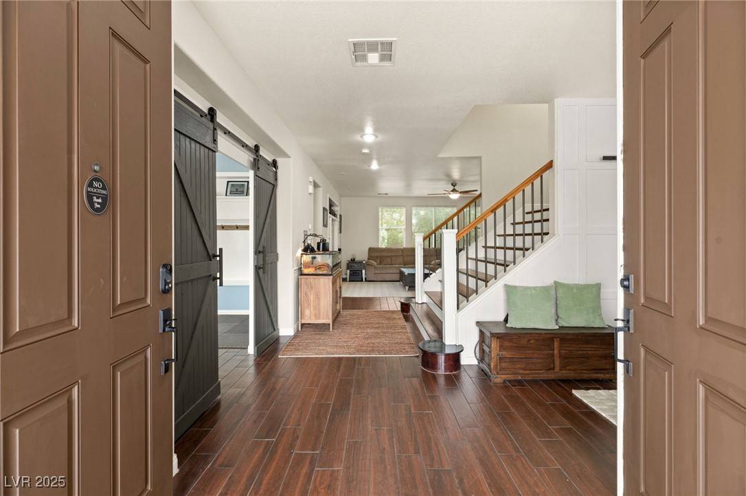 Las Vegas, NV 89131,8719 Melissa Meadows Street