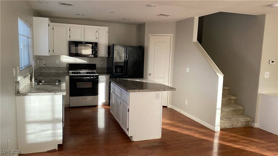 Henderson, NV 89002,1178 Paradise Desert Avenue