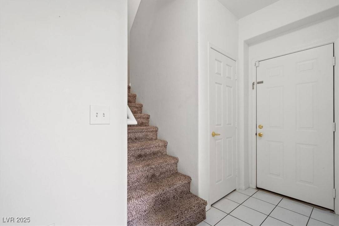 Las Vegas, NV 89128,1608 Hills Of Red Drive #204