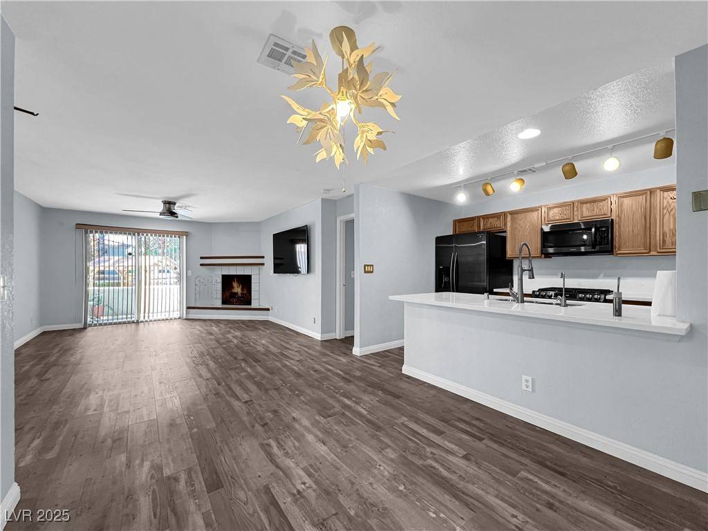 Las Vegas, NV 89117,2627 S Durango Drive #101