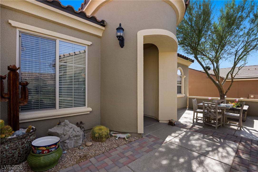 Mesquite, NV 89034,950 Overland Trail