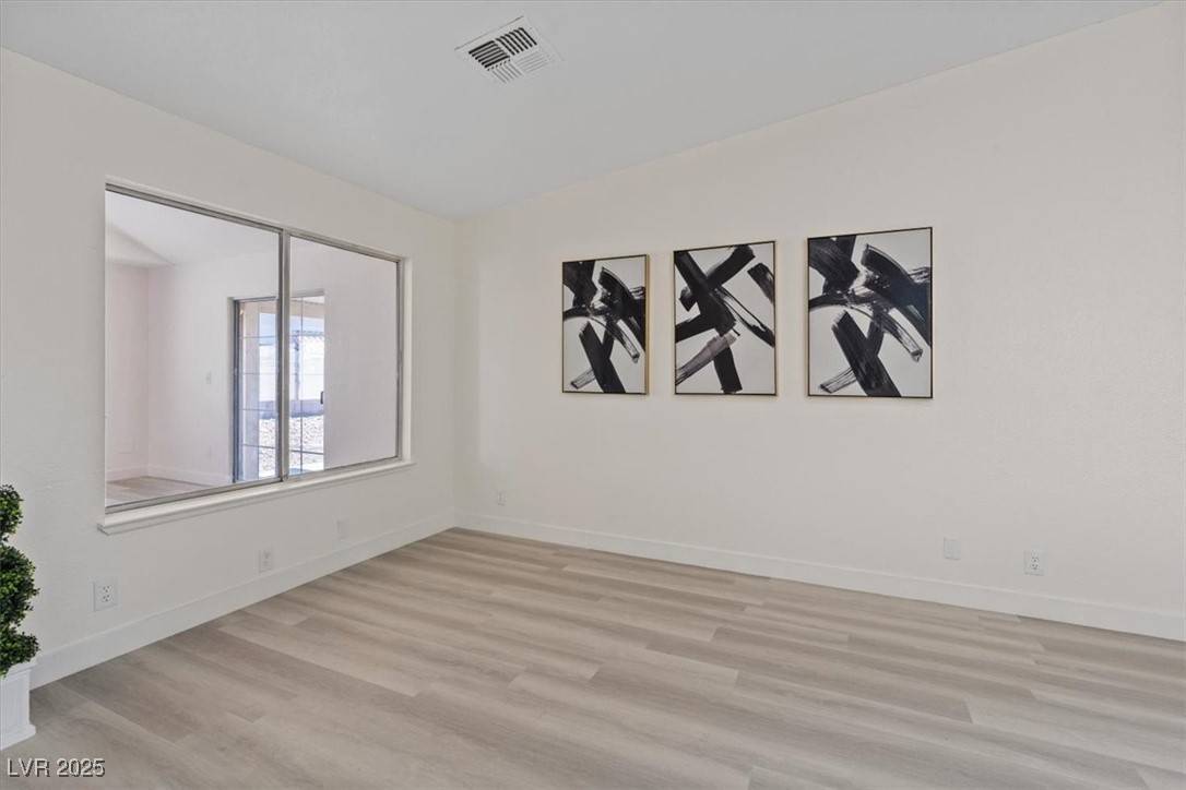Las Vegas, NV 89119,7138 Sixshooter Drive