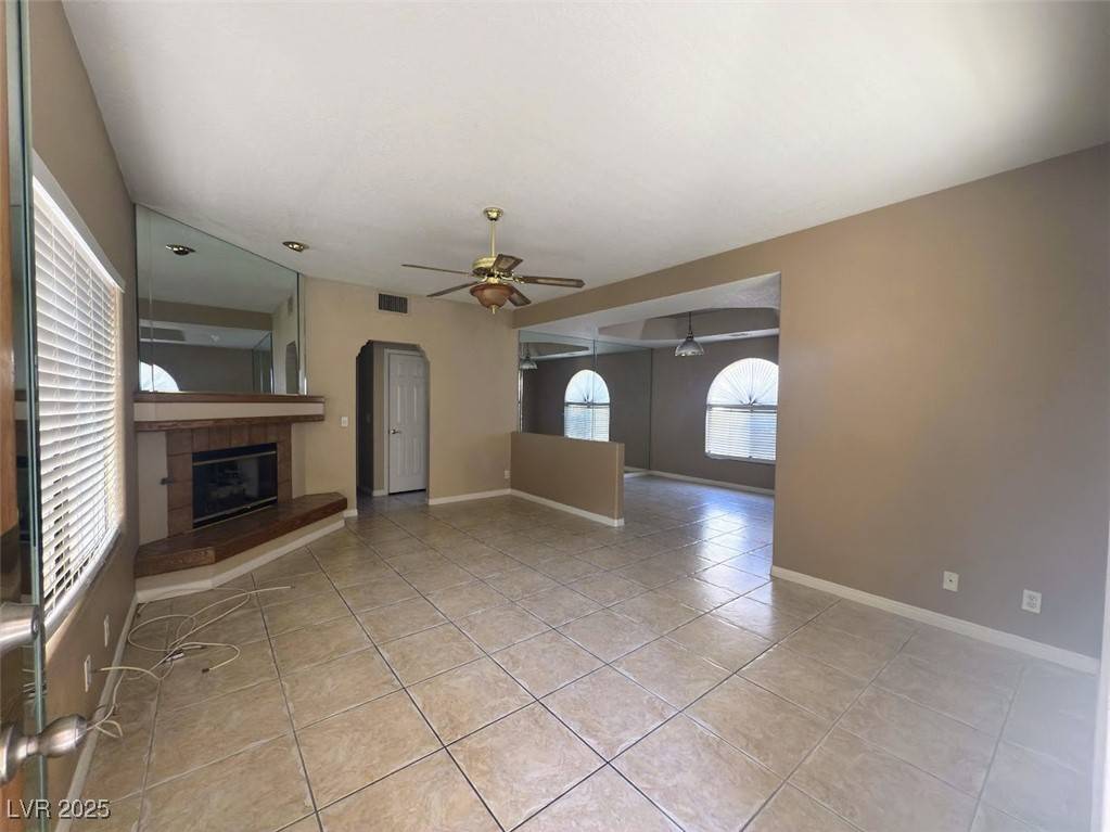Las Vegas, NV 89146,1403 SANTA MARGARITA Street #D