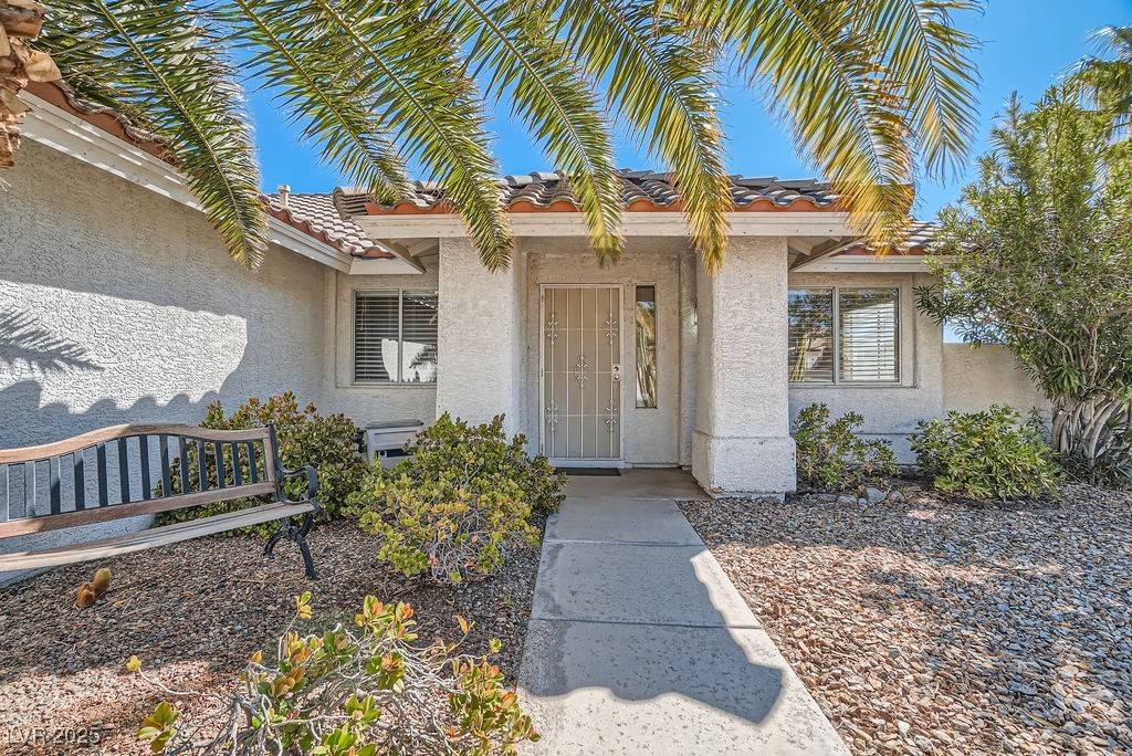Henderson, NV 89002,914 Calico Brook Drive