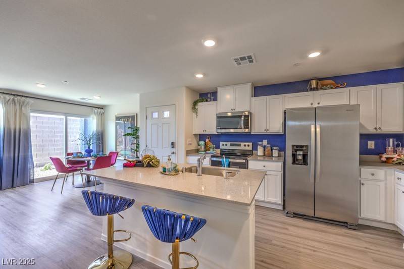 Las Vegas, NV 89141,4806 Lilac Ridge Avenue #31