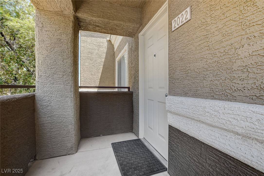 Las Vegas, NV 89113,8070 W Russell Road #2022