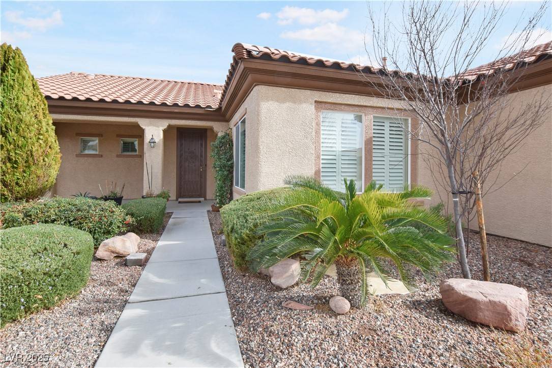 Henderson, NV 89052,2052 Powder Springs Street