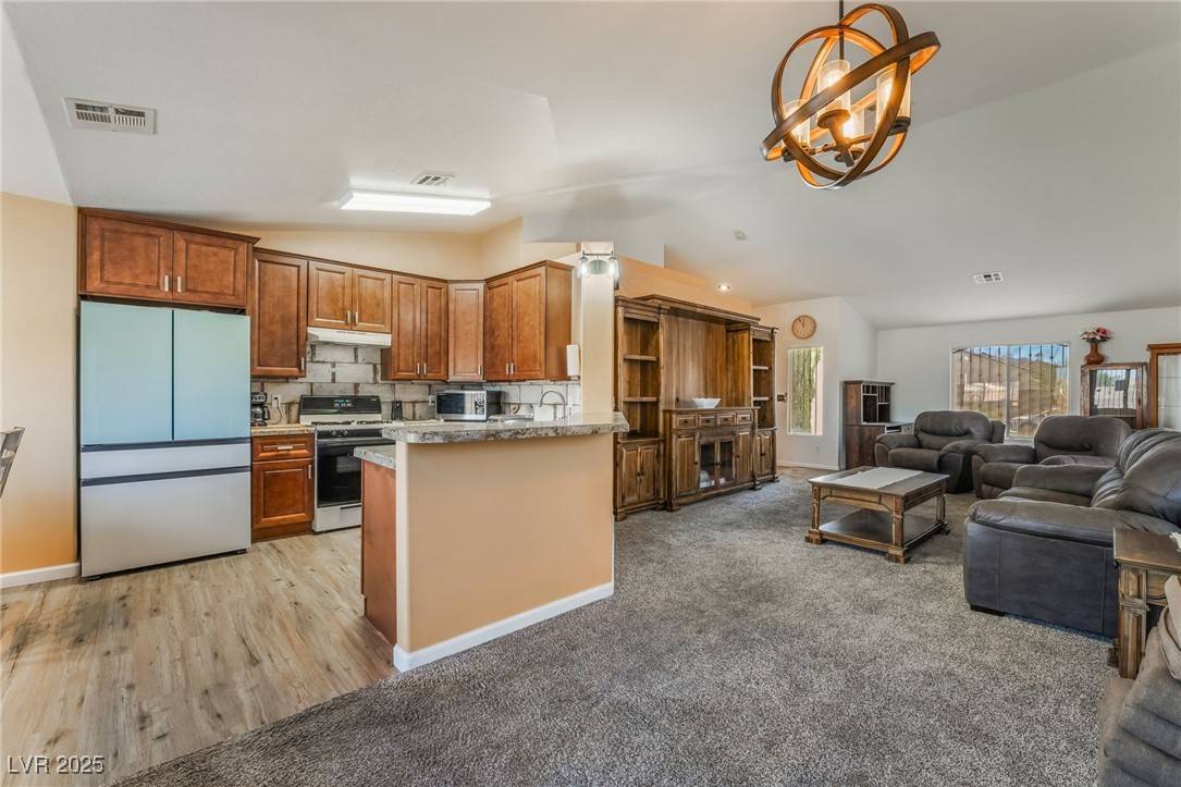 Henderson, NV 89015,420 Aloha Drive