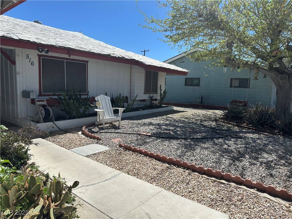 Las Vegas, NV 89107,516 Donner Street