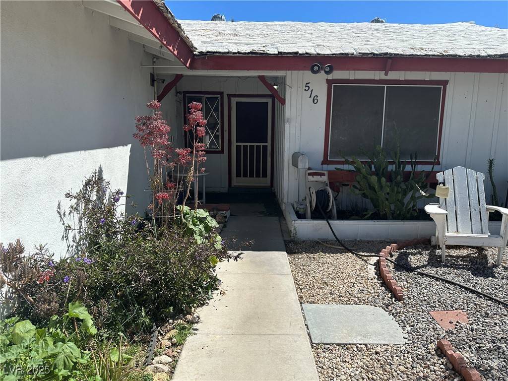 Las Vegas, NV 89107,516 Donner Street
