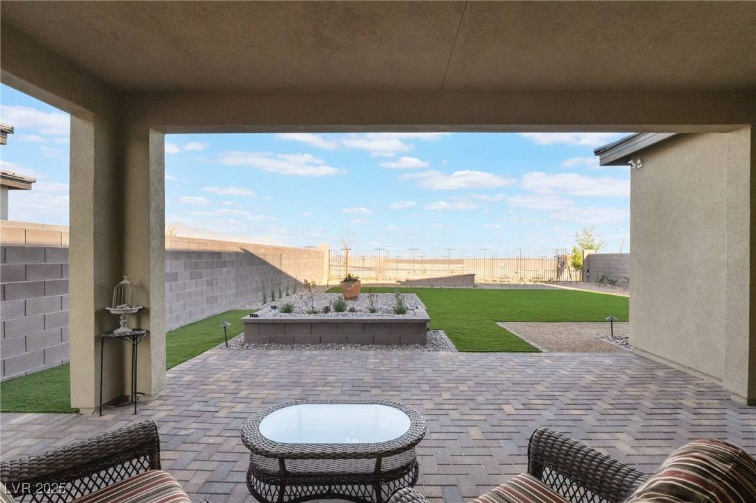 Las Vegas, NV 89143,10216 Chrysolite Place