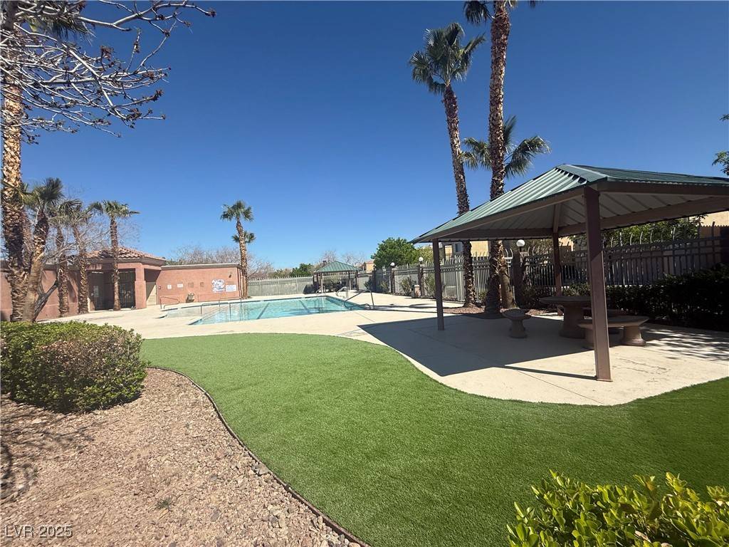 Las Vegas, NV 89139,6546 Churnet Valley Avenue