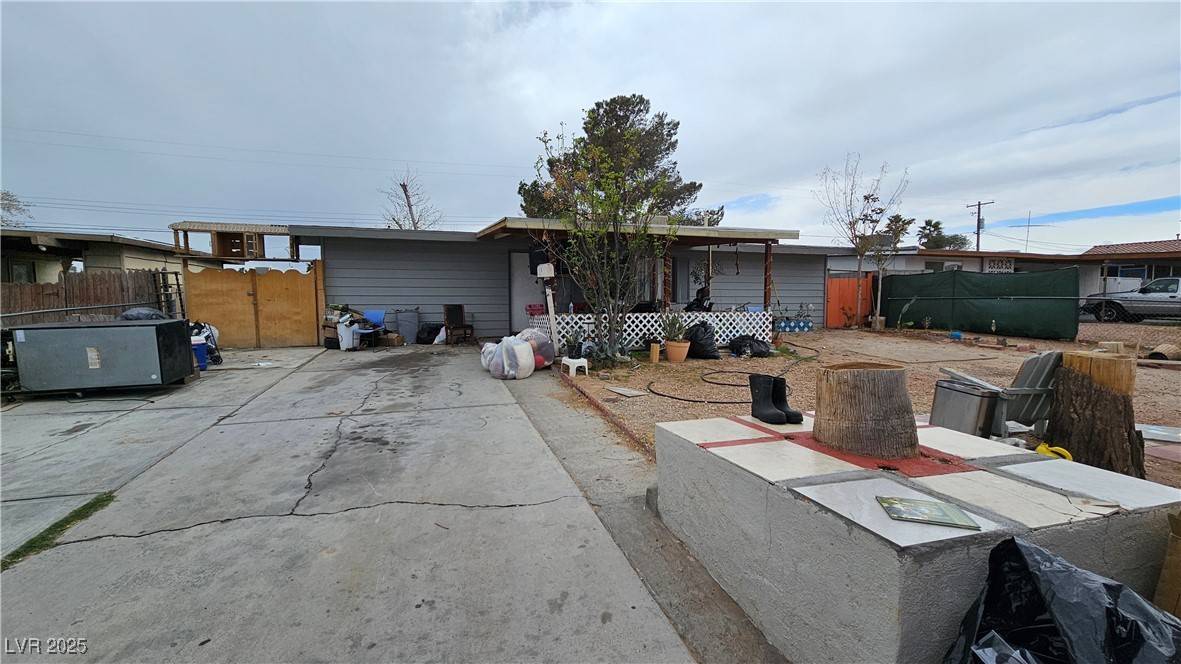 North Las Vegas, NV 89030,2125 Flower Avenue