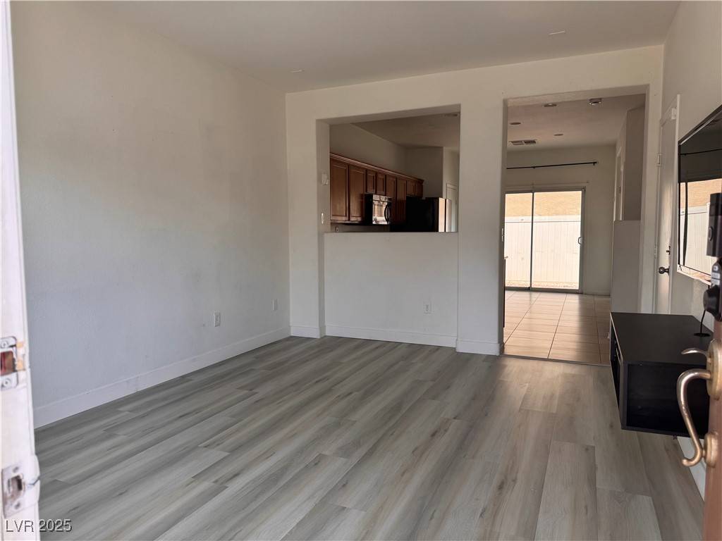 Las Vegas, NV 89106,1820 Peridot Point Street