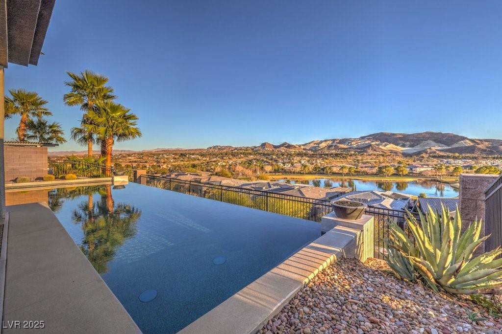 Henderson, NV 89011,51 Reflection Cove Drive