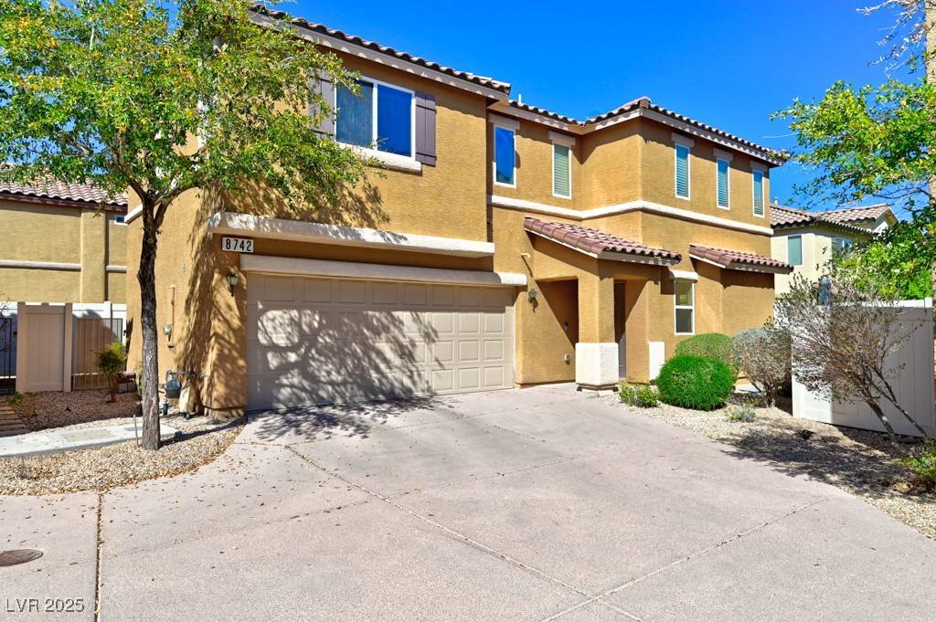 Las Vegas, NV 89148,8742 Brindisi Park Avenue