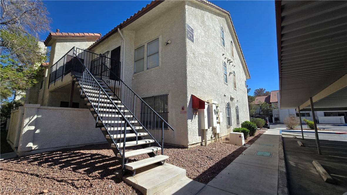 Las Vegas, NV 89103,3609 Melonies Drive #91