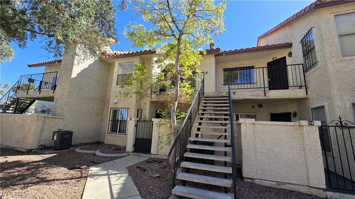 Las Vegas, NV 89103,3609 Melonies Drive #91