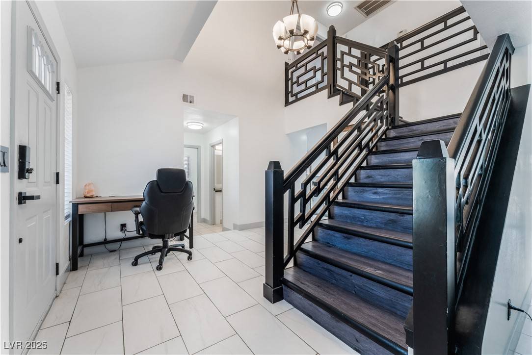 Las Vegas, NV 89117,9005 Feather River Court