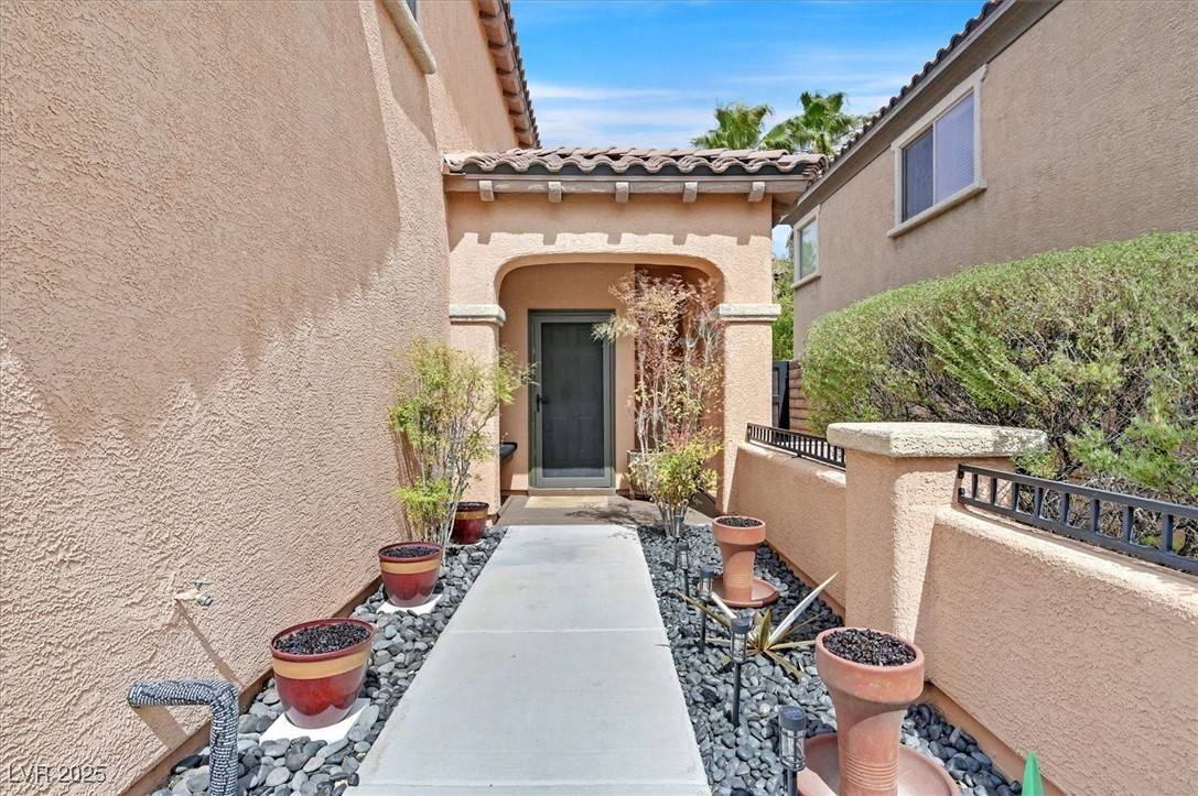 Las Vegas, NV 89138,11844 Ampucia Court