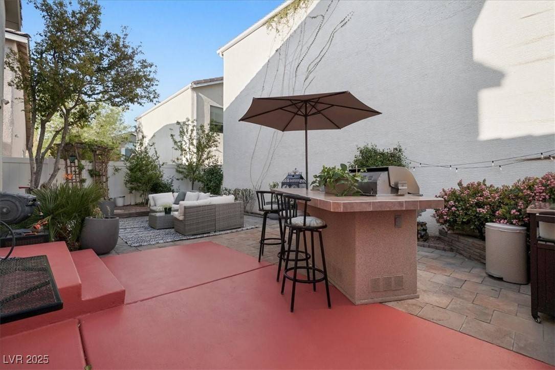 Las Vegas, NV 89183,10276 Cherry Brook Street