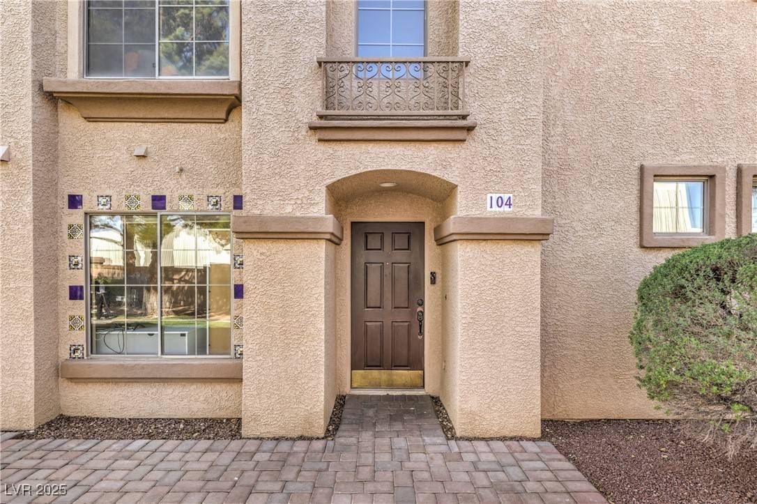 Las Vegas, NV 89149,7270 Sheared Cliff Lane #104