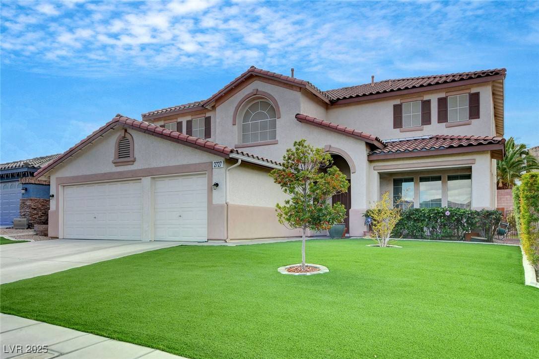 Henderson, NV 89052,2727 Warm Rays Avenue