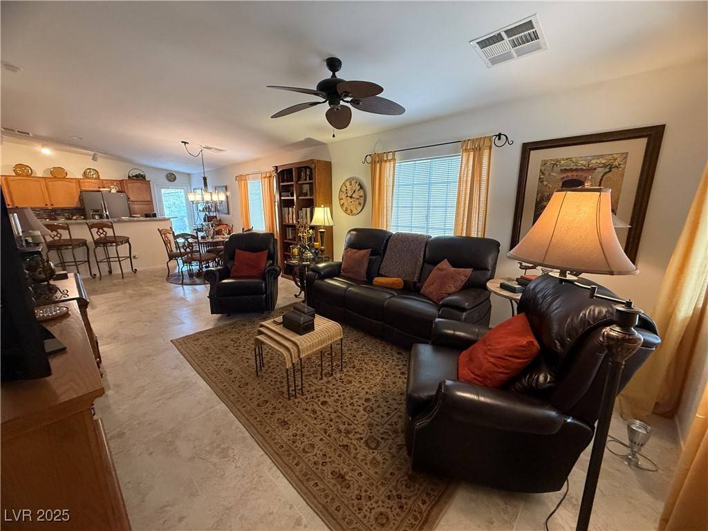 Las Vegas, NV 89122,5078 Droubay Drive
