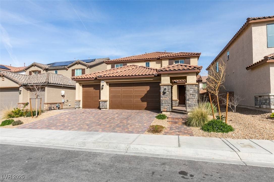 Henderson, NV 89011,844 Aurelie Ridge Street