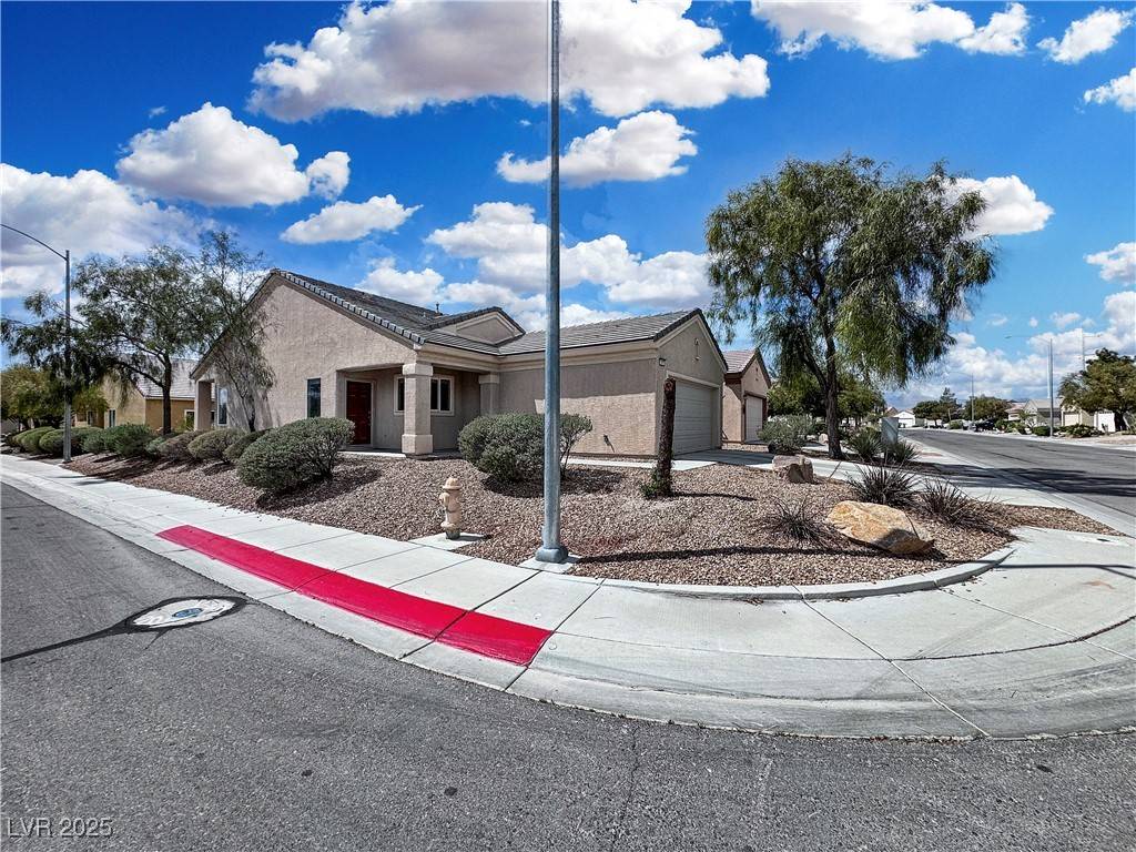 North Las Vegas, NV 89084,3509 Herring Gull Lane