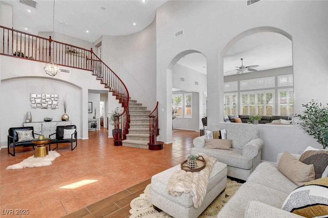 Las Vegas, NV 89149,9413 Artesian Oak Court